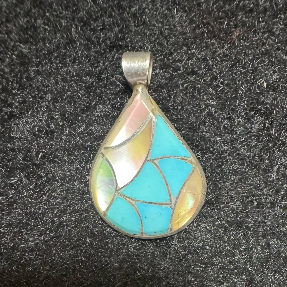 Pendant Sterling/Turquoise/Mother of Pearl